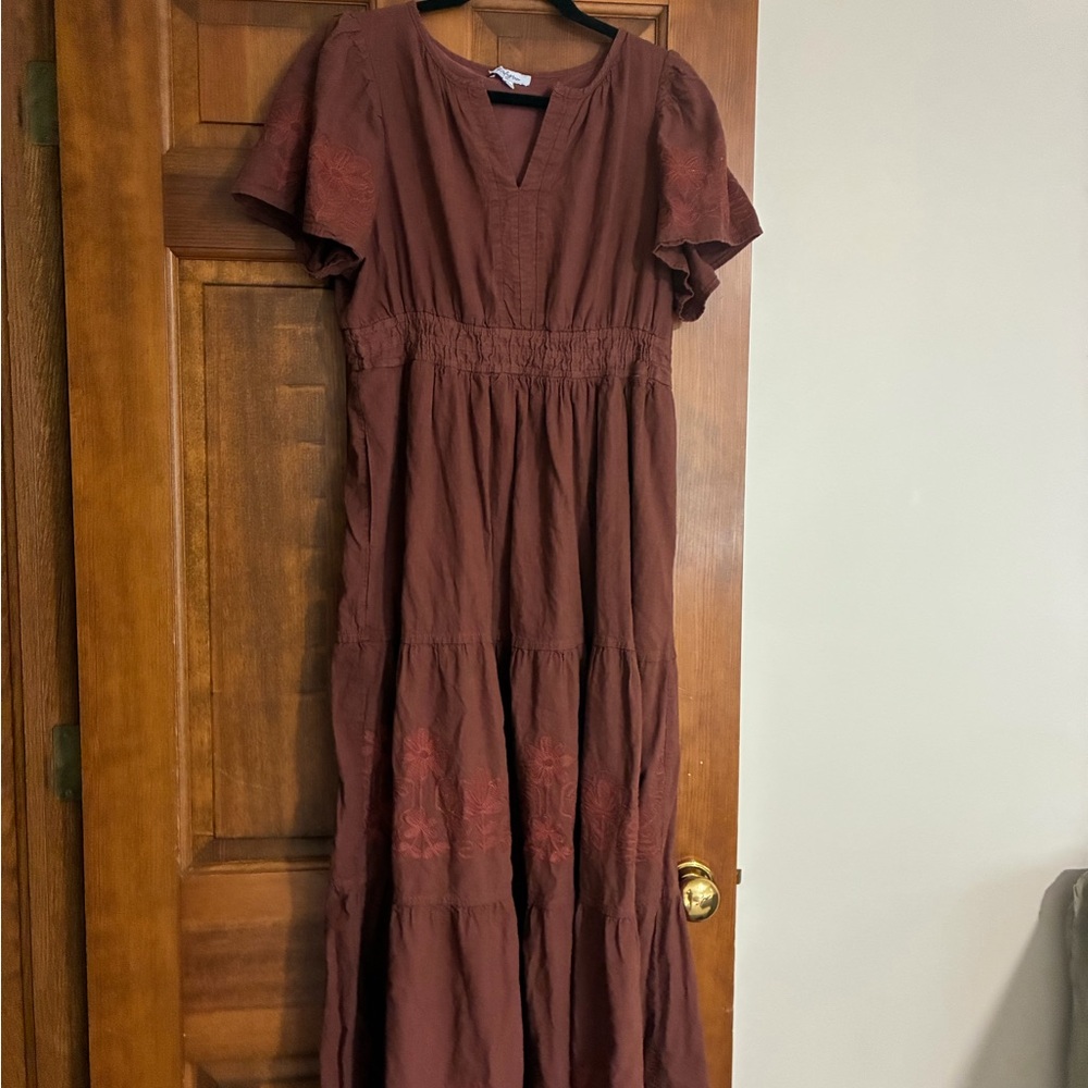 Women’s chesnut Tiered Midi Dress by Pologram